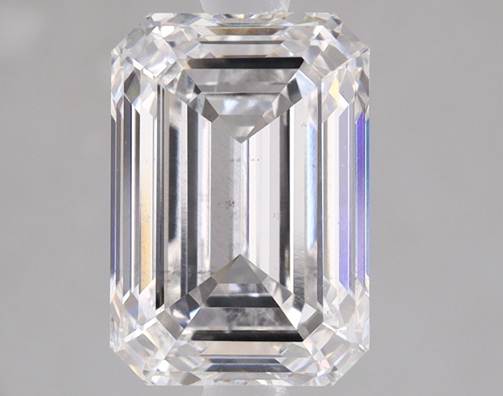 2.52 ct. emerald Lab Grown Diamond front image