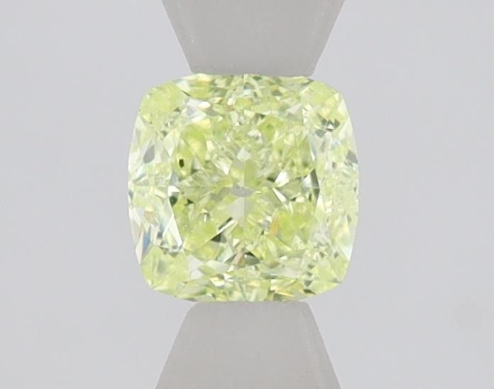 Diament 0.64 ct Fancy Green/SI2