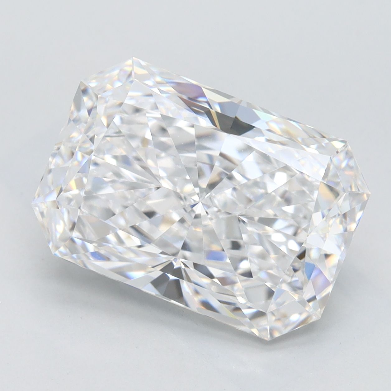 4.38 ct. radiant Lab Grown Diamond front image