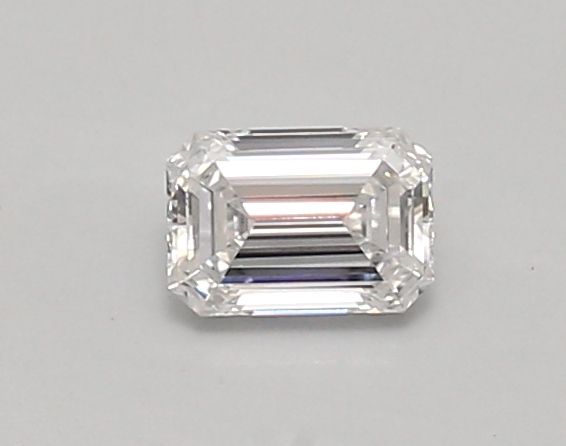 0.46 ct lab-grown Emerald Diamond