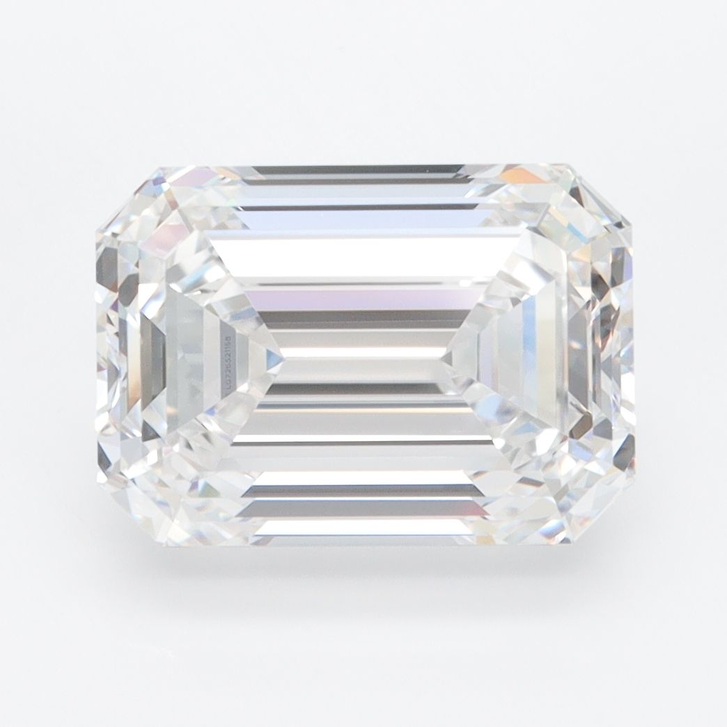 4.25 ct. emerald Lab Grown Diamond front image