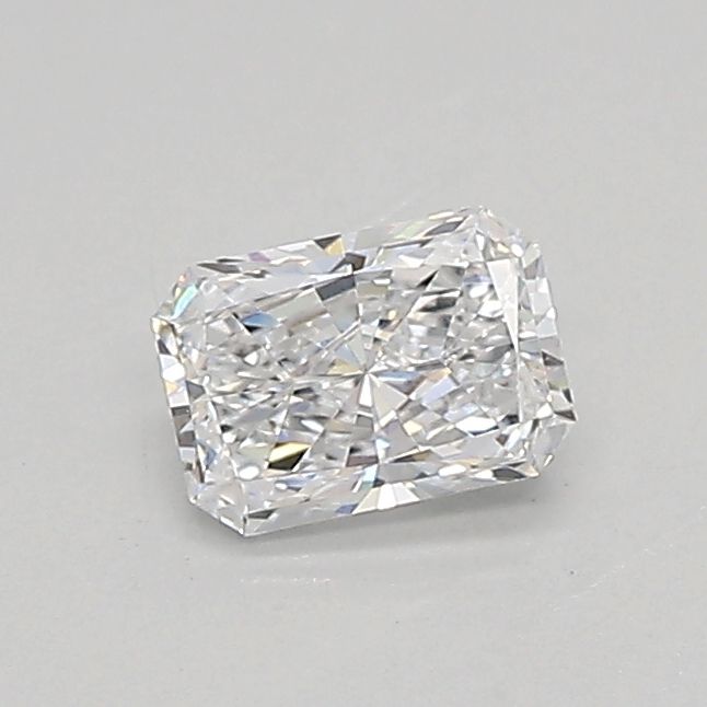 0.39 ct lab-grown Radiant Diamond
