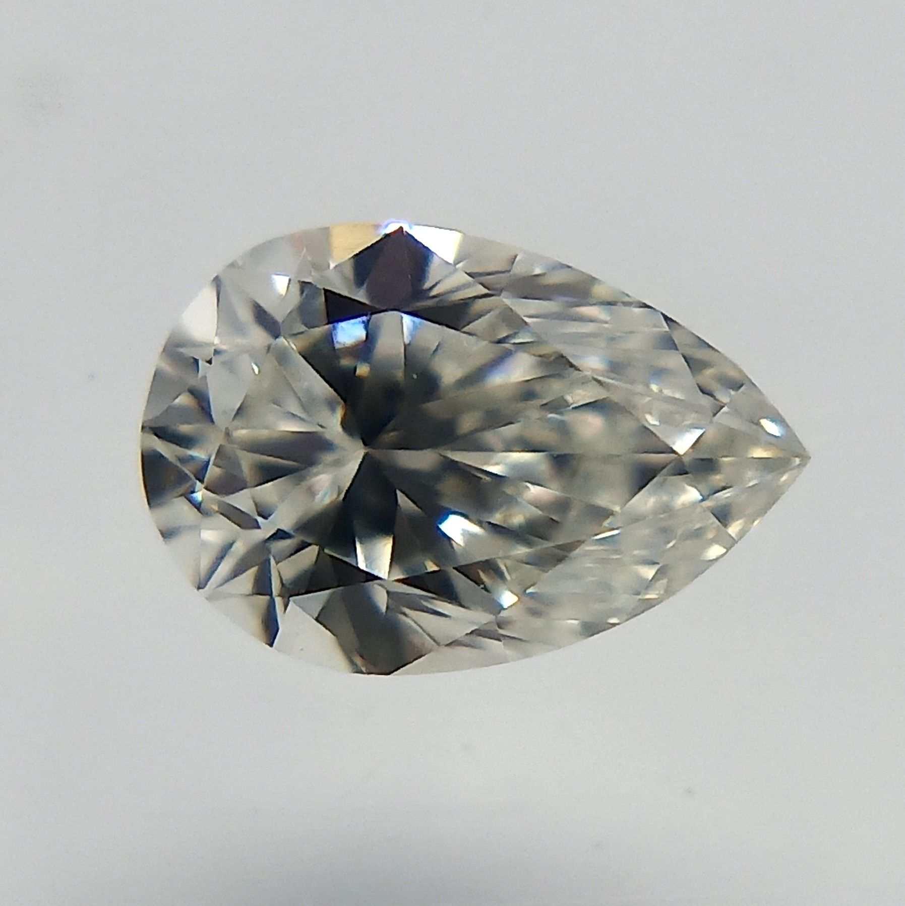 0.20 ct Pear diamond