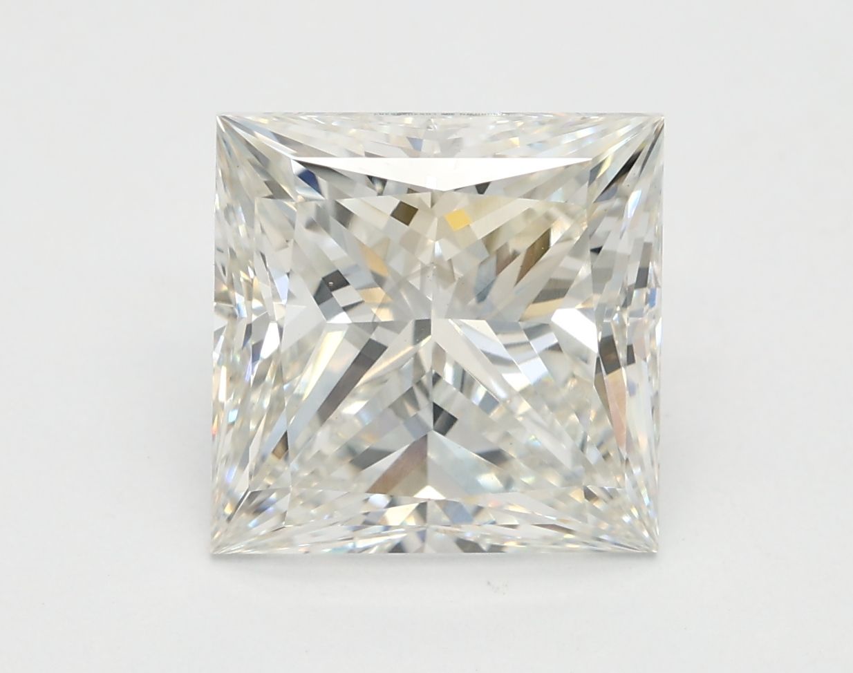 3.27 ct Princess diamond