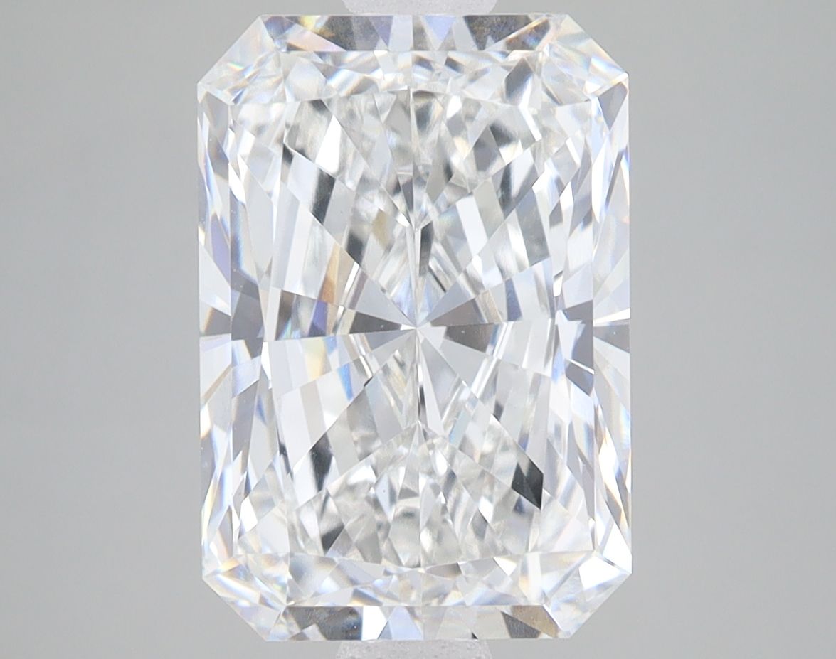 5.01 ct. radiant Lab Grown Diamond front image