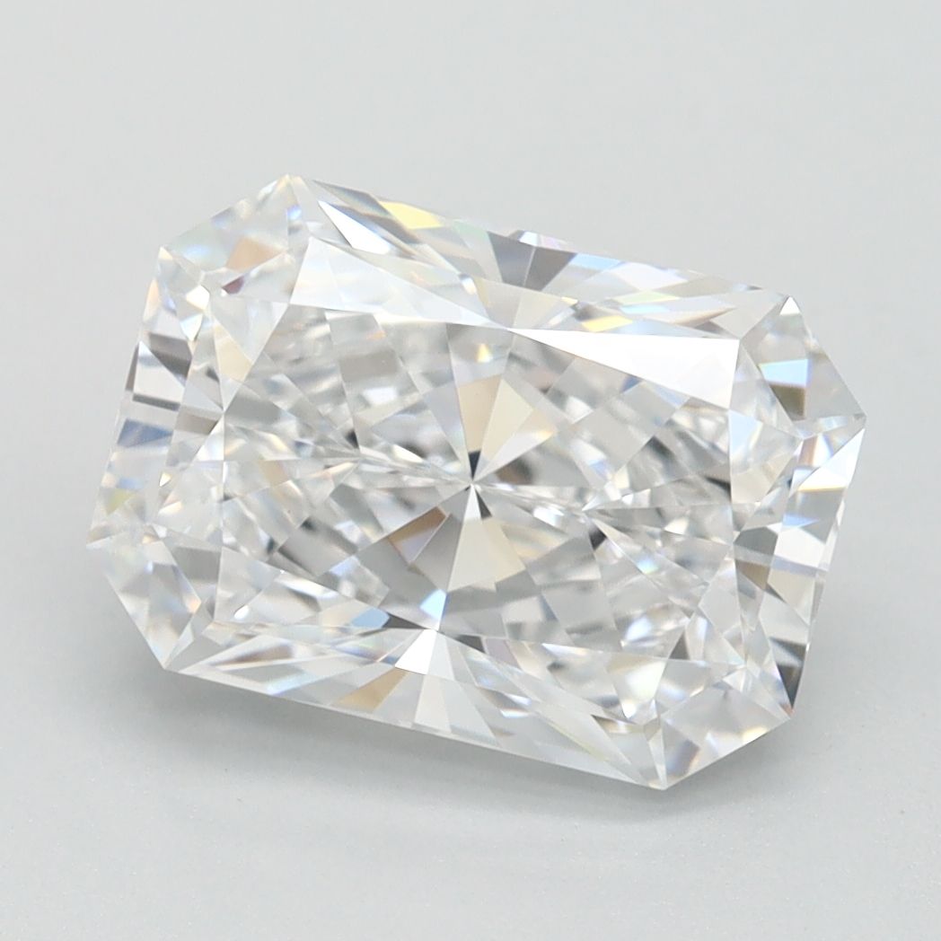 2.52 ct. radiant Lab Grown Diamond front image