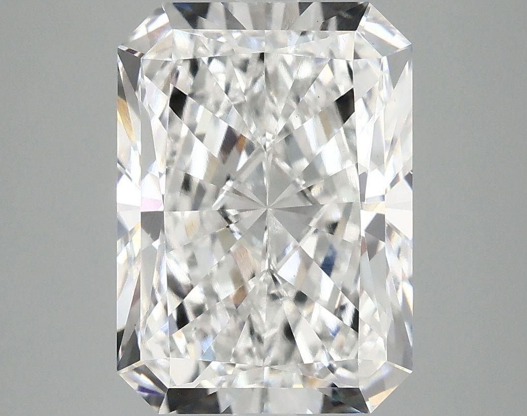 5.01 ct. radiant Lab Grown Diamond front image