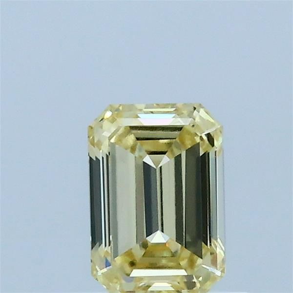 0.59 ct Emerald diamond
