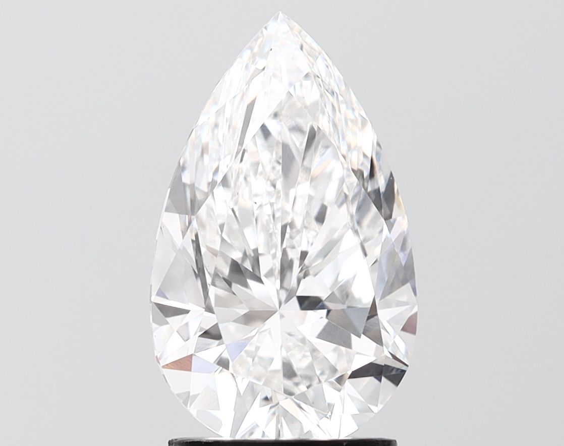 4.53 ct. oval Lab Grown Diamond front image