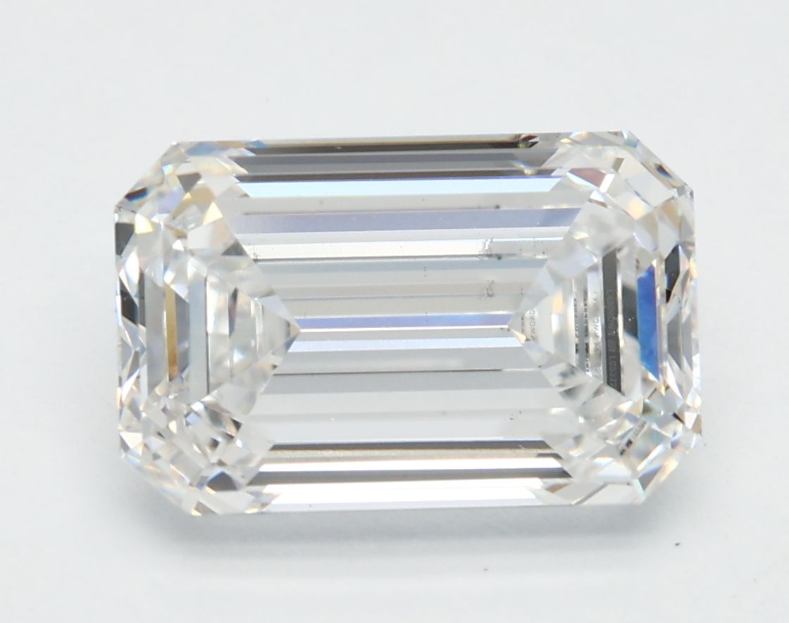 3.44 ct. emerald Lab Grown Diamond front image