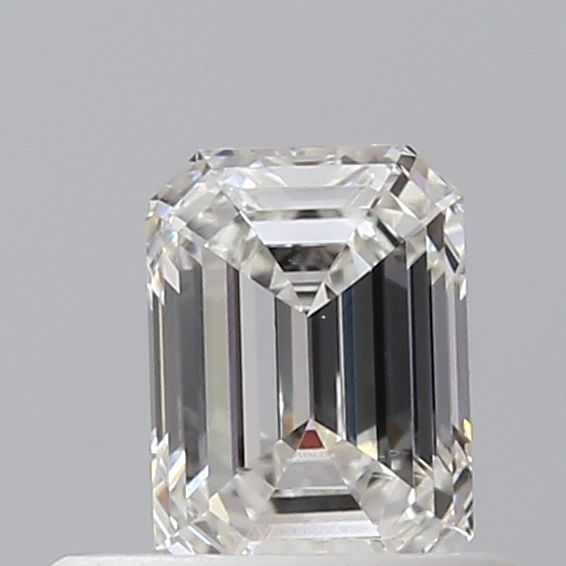 0.50 ct Emerald diamond