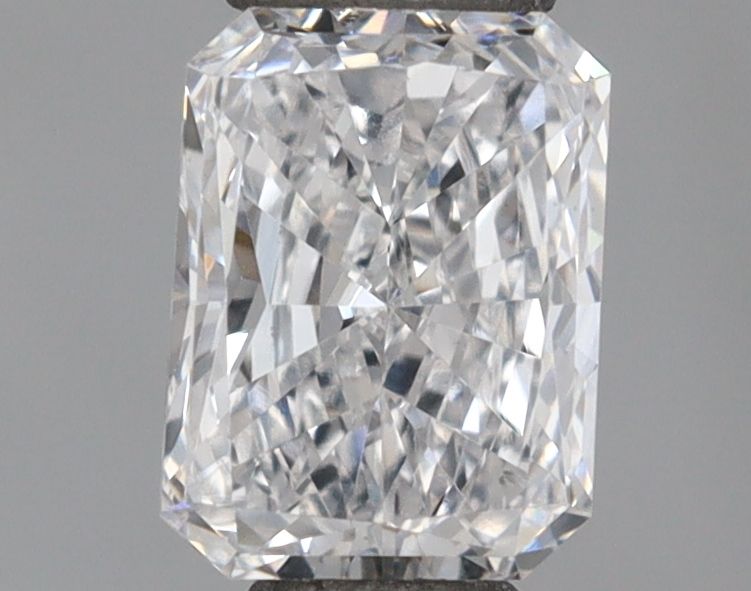 0.42 ct lab-grown Radiant Diamond