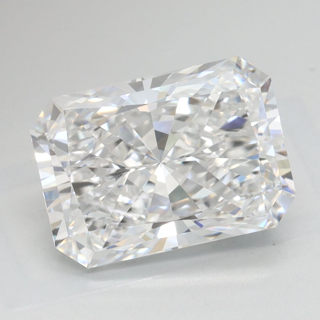 3.10 ct. radiant Lab Grown Diamond front image
