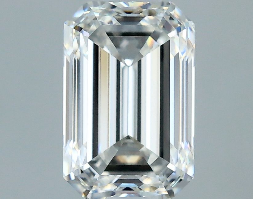 0.72 ct Emerald diamond