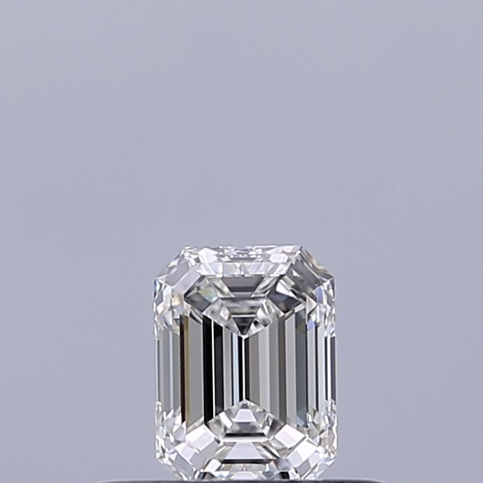 0.30 ct Emerald diamond