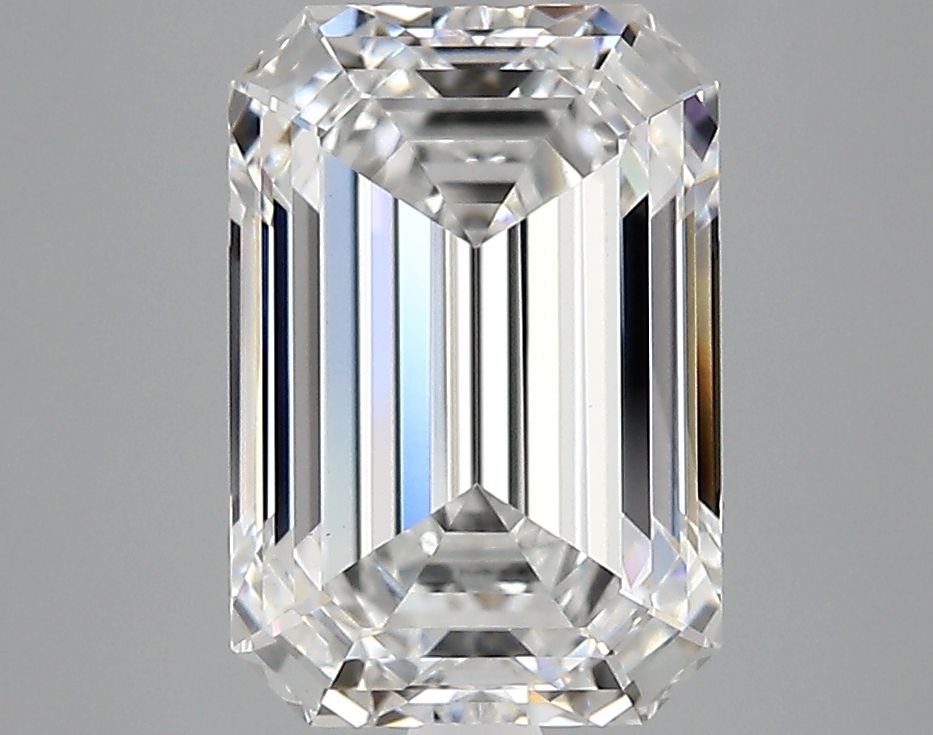 3.10 ct. emerald Lab Grown Diamond front image