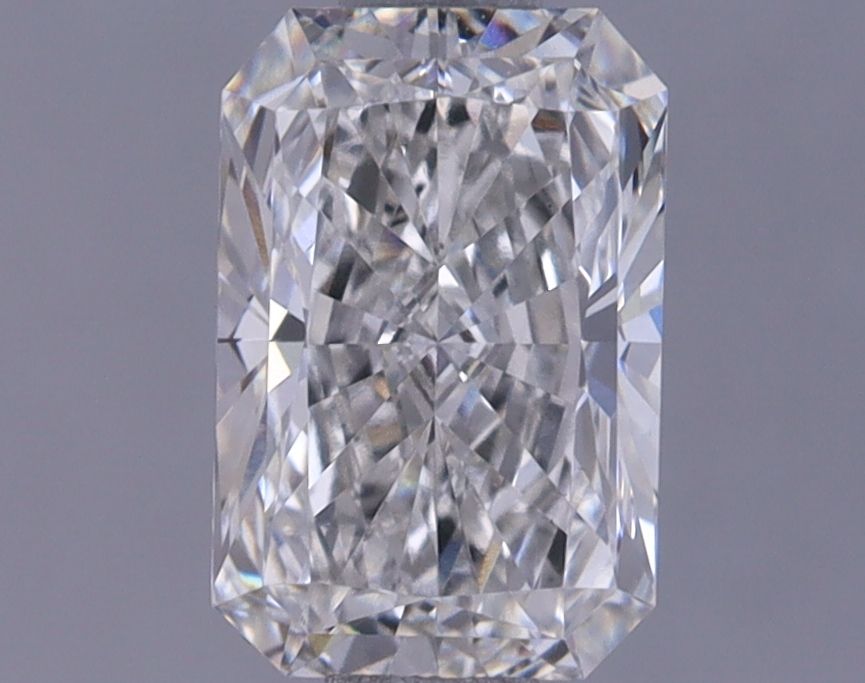 0.99 ct Radiant diamond