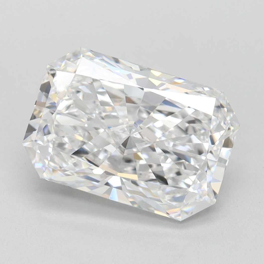 2.30 ct. radiant Lab Grown Diamond front image