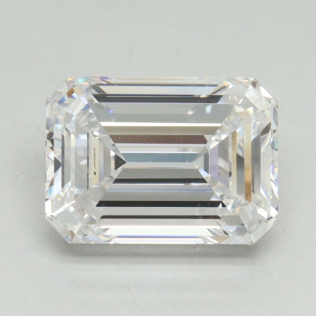 4.22 ct. emerald Lab Grown Diamond front image