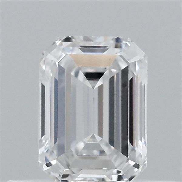 0.44 ct lab-grown Emerald Diamond