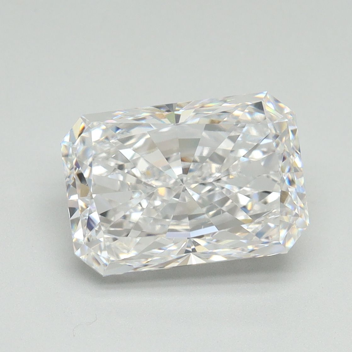 3.28 ct. radiant Lab Grown Diamond front image