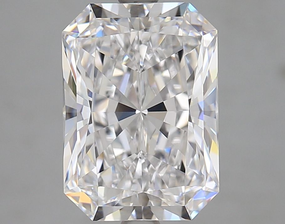 4.22 ct. radiant Lab Grown Diamond front image