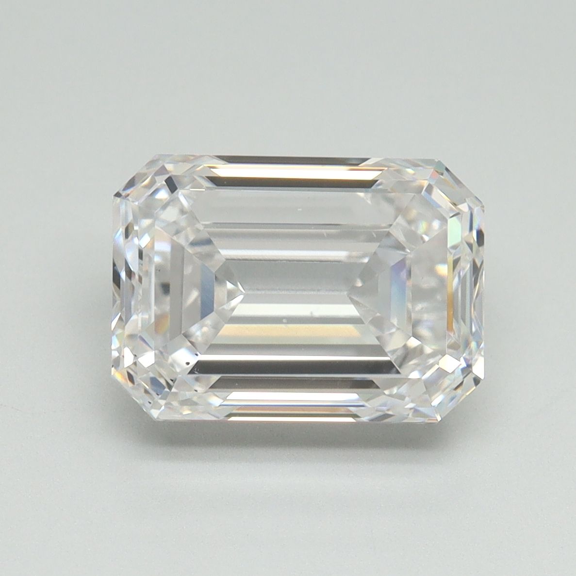 4.03 ct. emerald Lab Grown Diamond front image