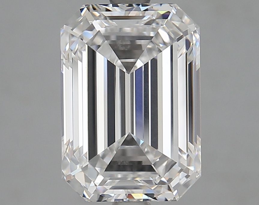 1.89 ct Emerald diamond
