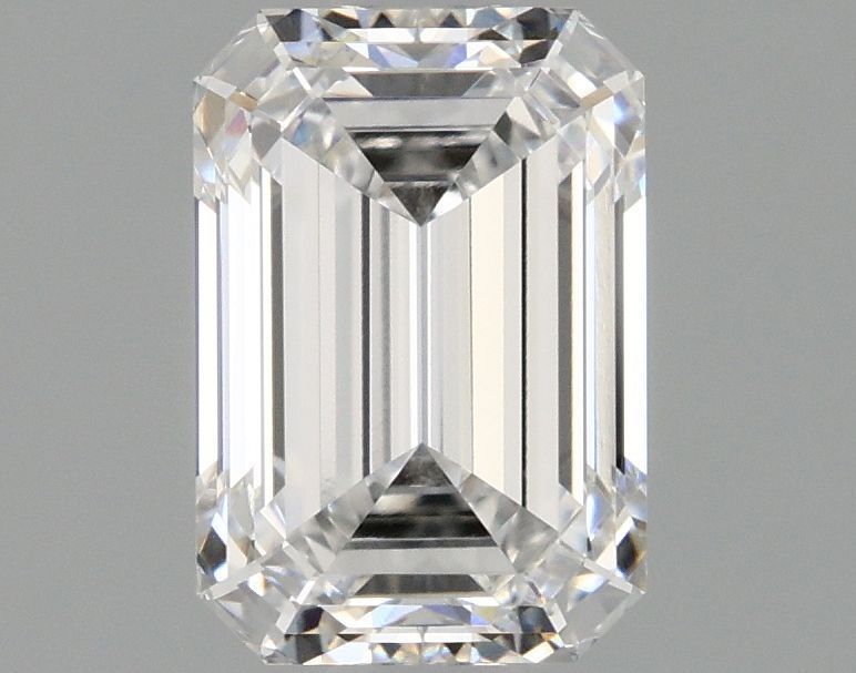 1.54 ct. emerald Lab Grown Diamond front image