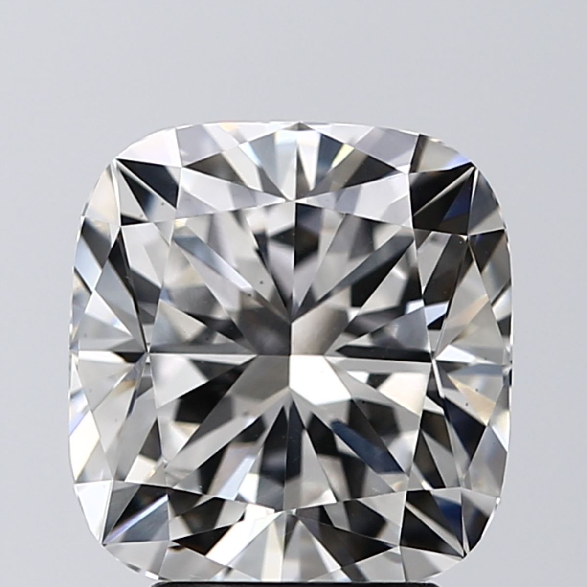 3.28 ct Cushion Brilliant diamond