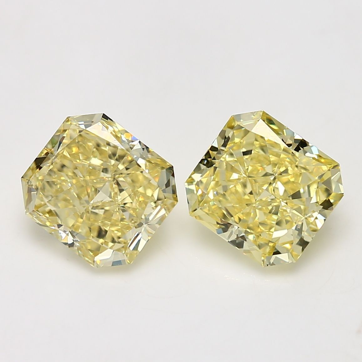 3.01 ct Radiant diamond