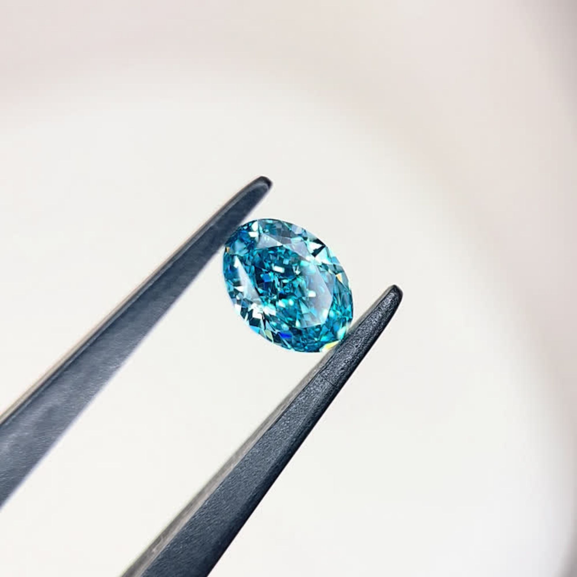1.05 ct. oval Lab Grown Diamond front image