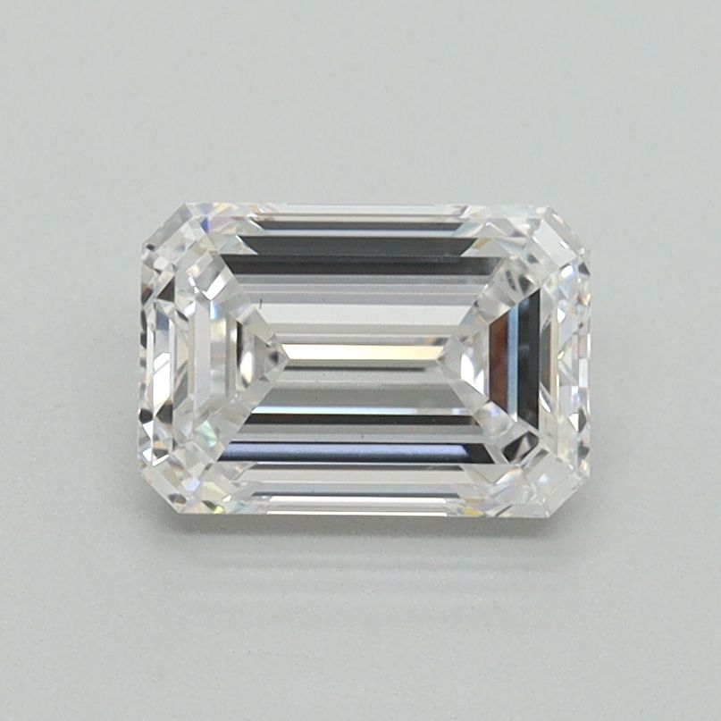1.04 ct. emerald Lab Grown Diamond front image