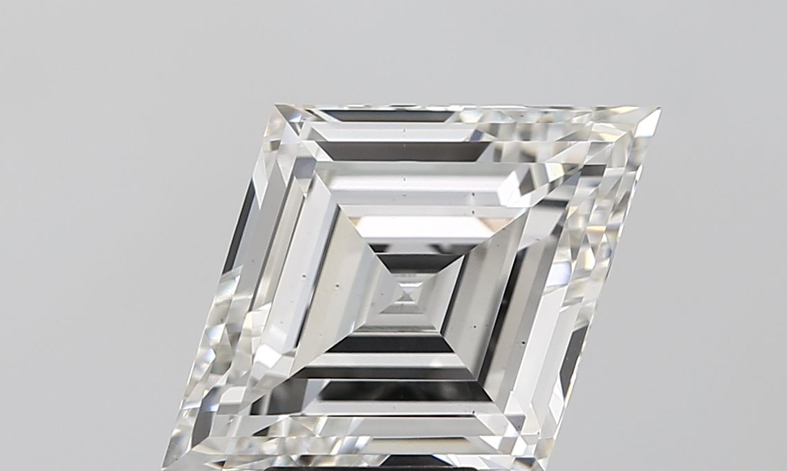 5.02 ct lab-grown Lozenge Diamond