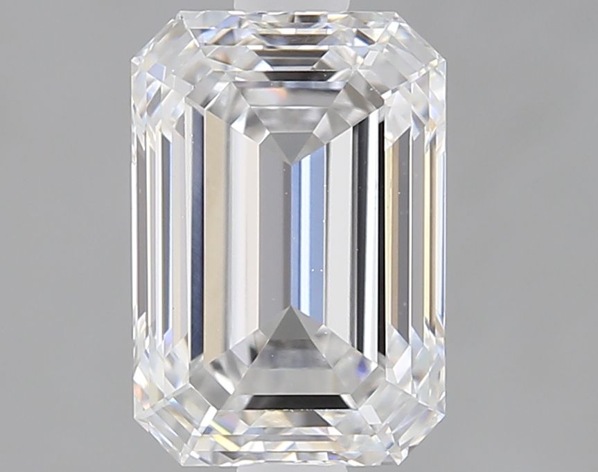 1.82 ct. emerald Lab Grown Diamond front image