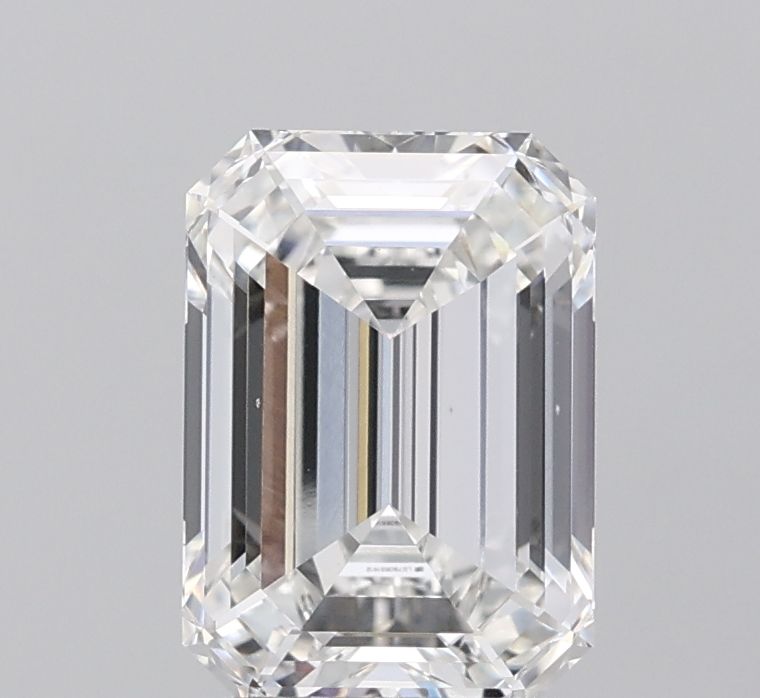 2.56 ct Emerald diamond