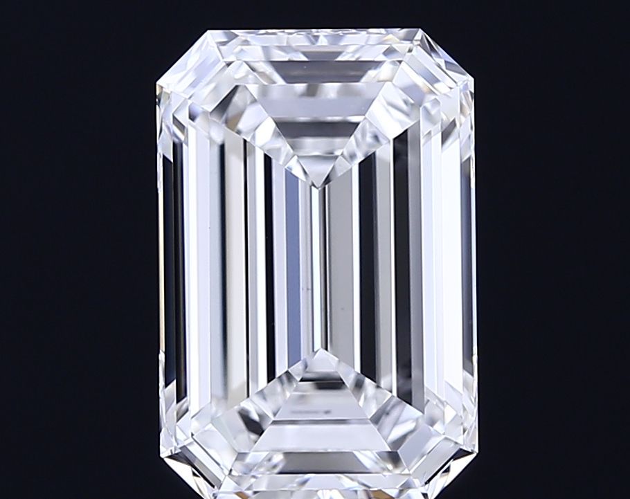 5.02 ct. emerald Lab Grown Diamond front image