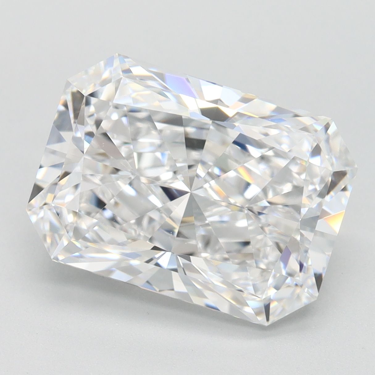 4.65 ct. radiant Lab Grown Diamond front image