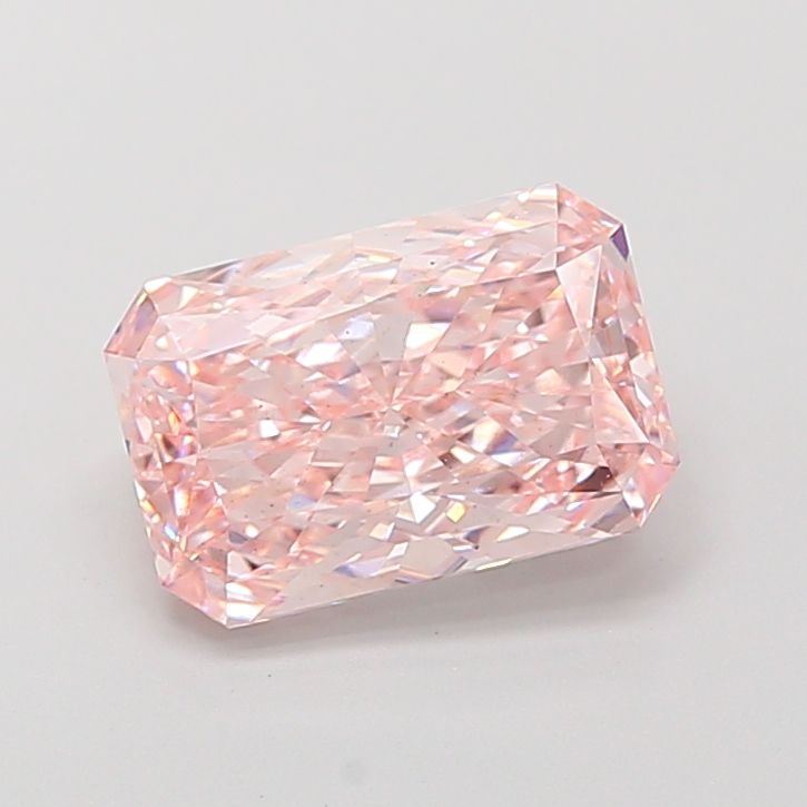 3.03 ct Radiant diamond