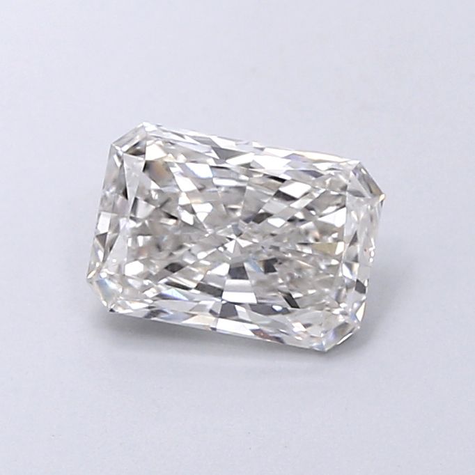 1.12 ct Radiant diamond