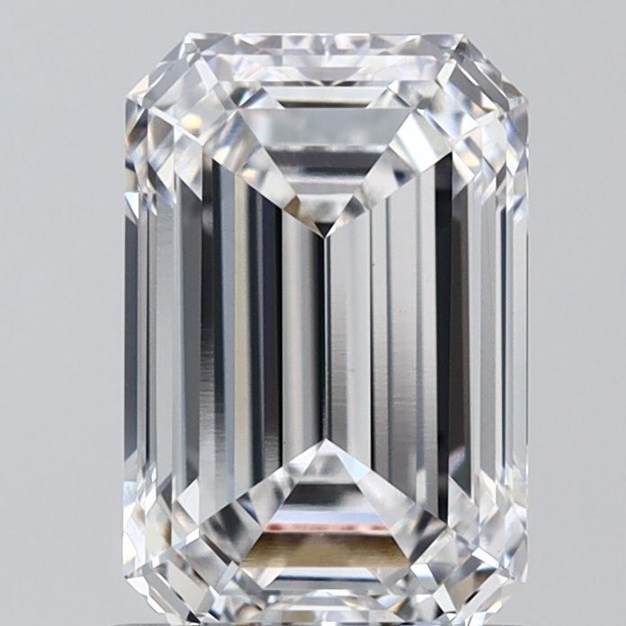 1.54 ct. emerald Lab Grown Diamond front image