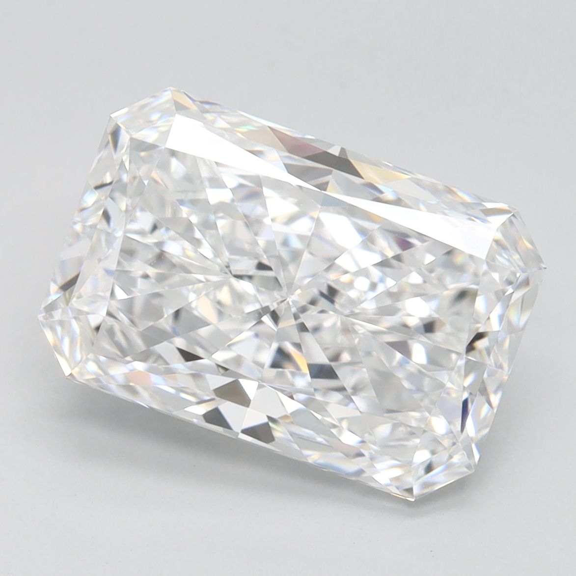 3.53 ct. radiant Lab Grown Diamond front image