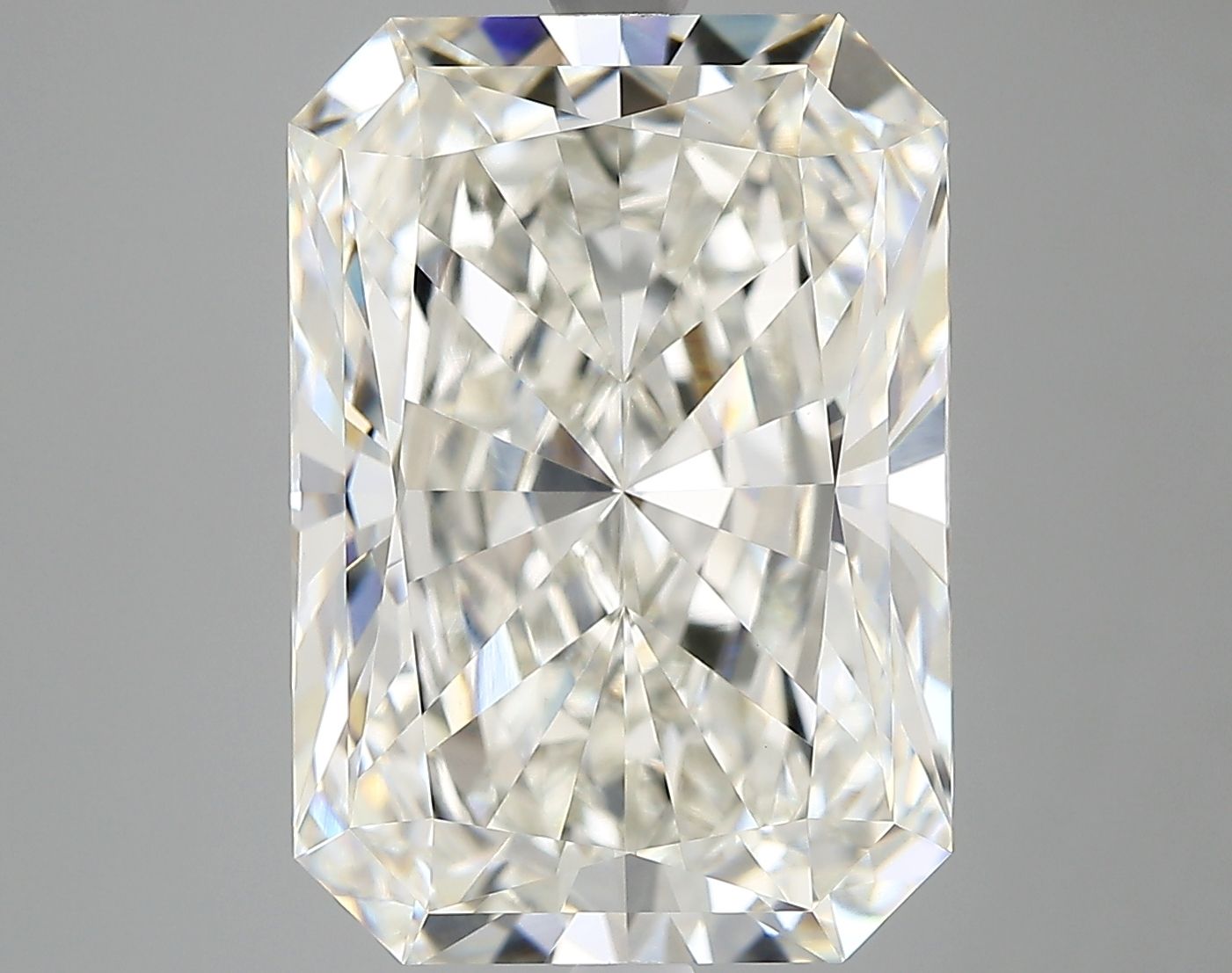 8.01 ct. radiant Lab Grown Diamond front image