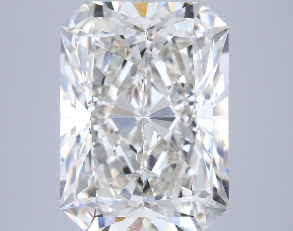 5.53 ct. radiant Lab Grown Diamond front image