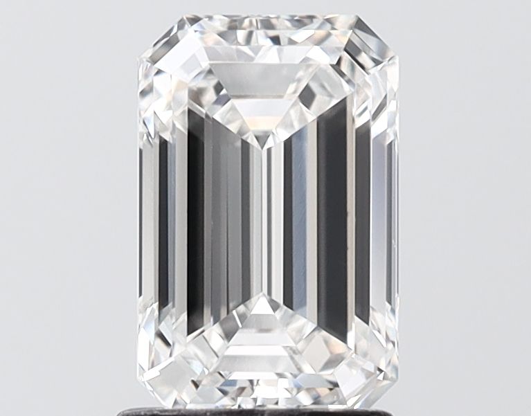 1.84 ct. emerald Lab Grown Diamond front image