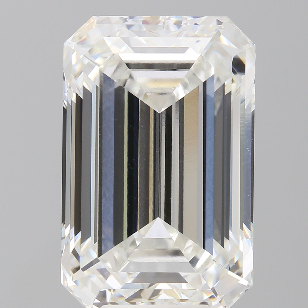 9.04 ct. emerald Lab Grown Diamond front image