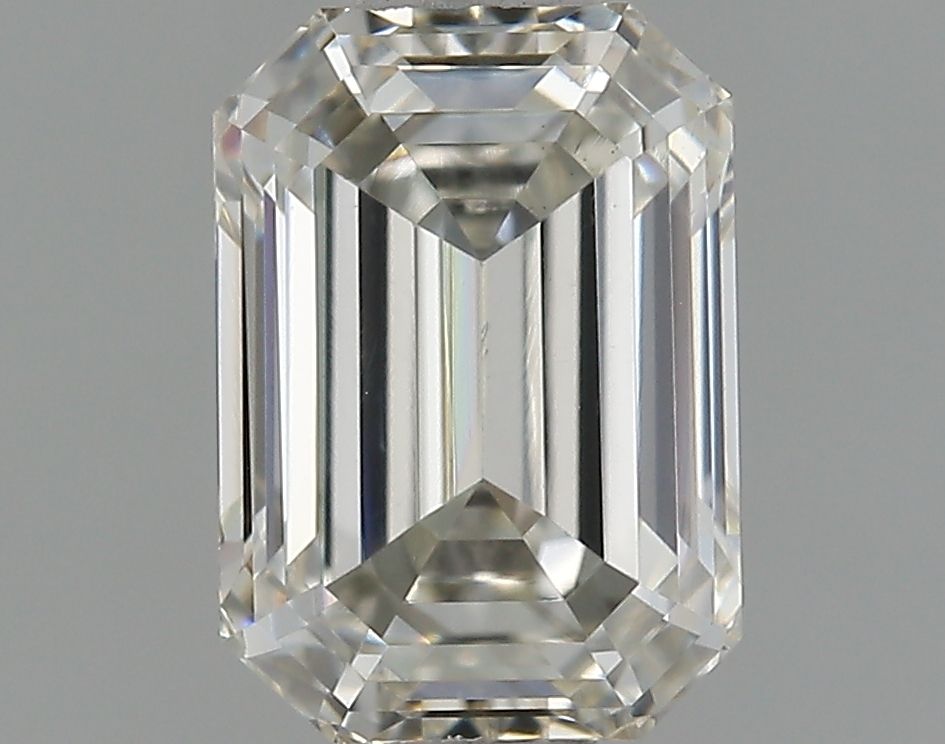 0.79 ct Emerald diamond