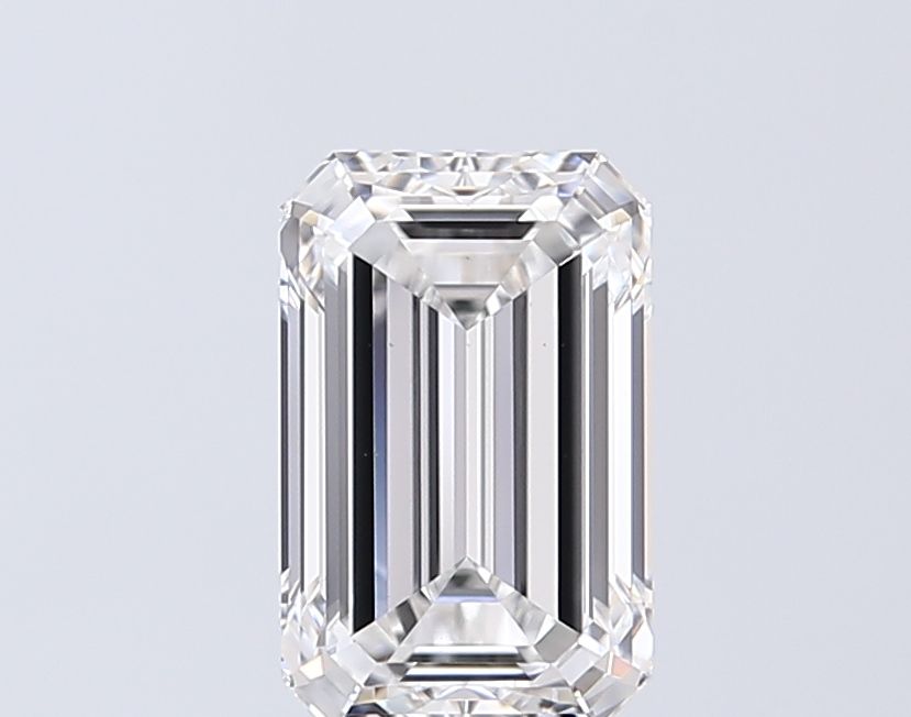 2.50 ct. emerald Lab Grown Diamond front image