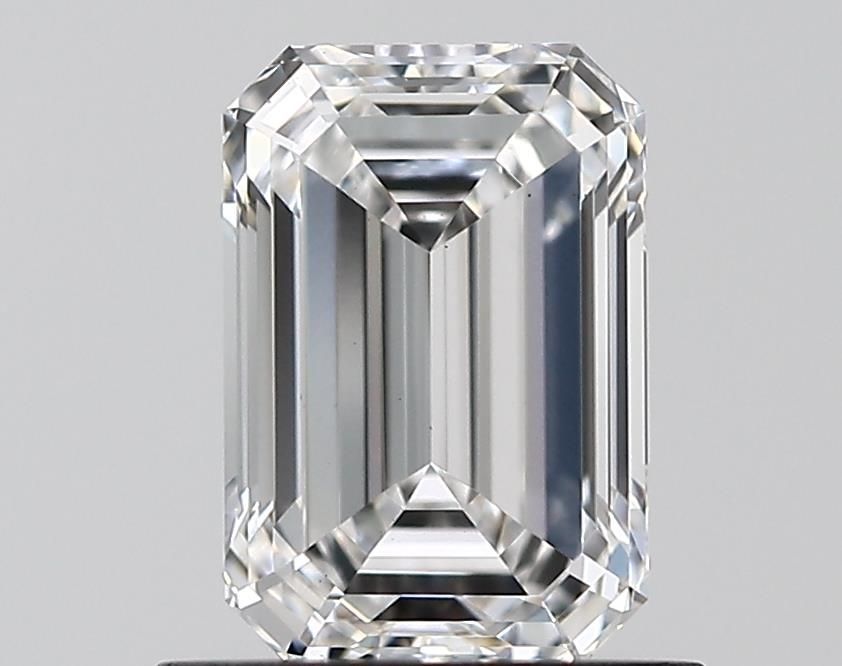 0.90 ct. emerald Lab Grown Diamond front image