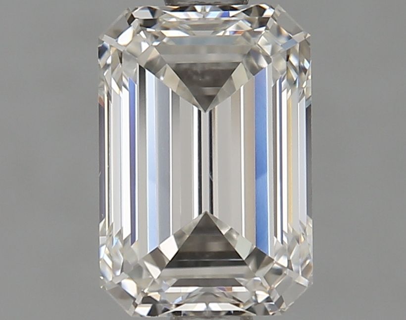 1.30 ct. emerald Lab Grown Diamond front image